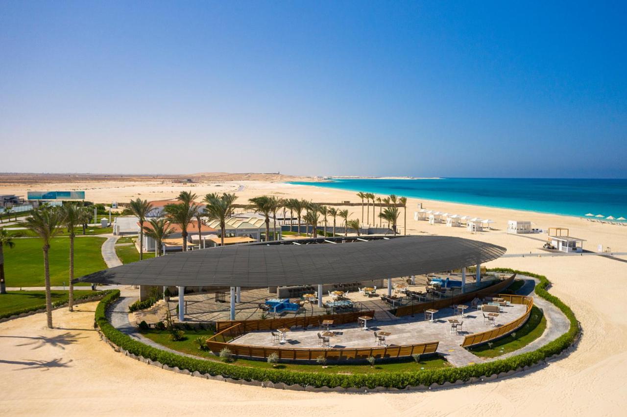 Rixos Alamein - Full Board Plus El Alamein Exteriör bild The beach at the Al-Bateen Equestrian and Polo Club