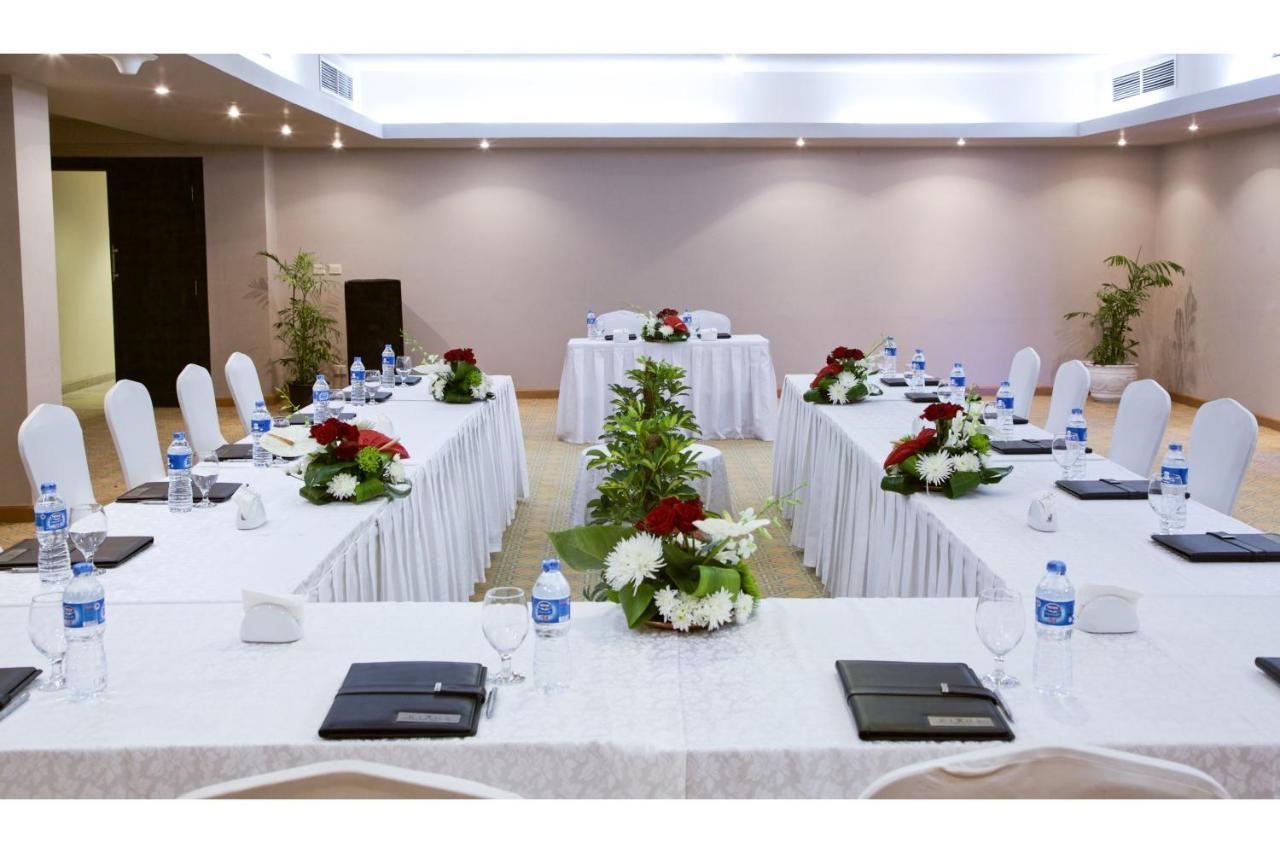 Rixos Alamein - Full Board Plus El Alamein Exteriör bild Meeting room