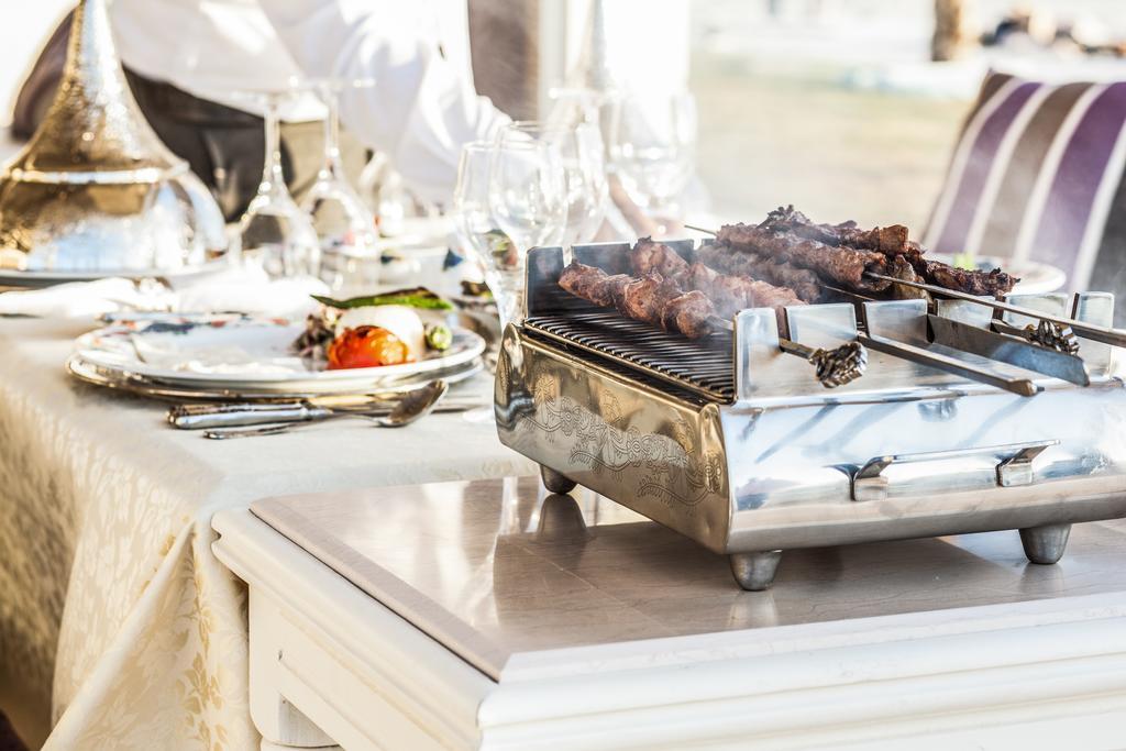Rixos Alamein - Full Board Plus El Alamein Exteriör bild A chafing dish